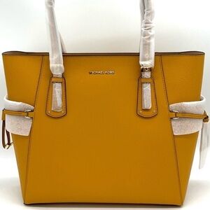 Michael Kors Voyager EW Tote Bag Leather Marigold